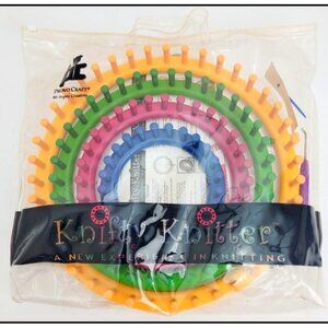 Knitty Knitter Round Loom Set With Hook Instructions By Provo Craft NEW. 25